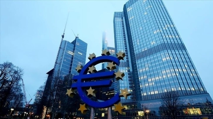 Avrupa Merkez Bankası erdemli enflasyonun sürmesini bekliyor