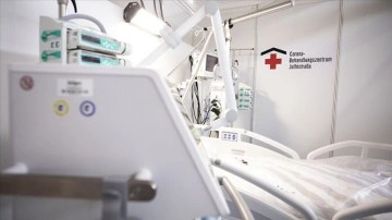 Almanya’da Kovid-19 hastalarının bambaşka hastanelere naklinin askeri uçaklarla yapılması gündemde